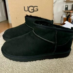 Ugg Ultra Mini Womens 8 / Big Kid 6